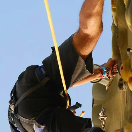 Ferienhaus Charming In With Shared Pool *