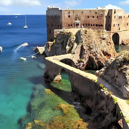 Charming In With Shared Pool *