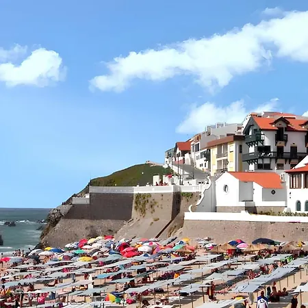 Ferienhaus Charming In With Shared Pool