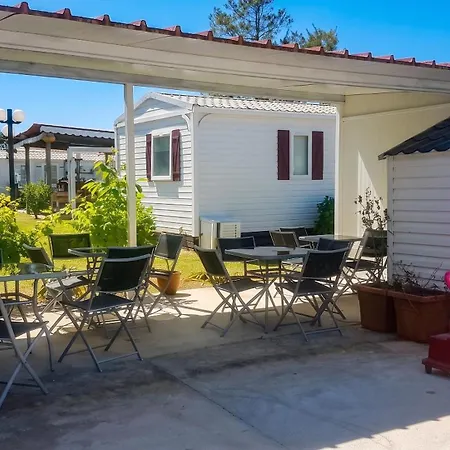 Casa vacanze Charming In With Shared Pool *