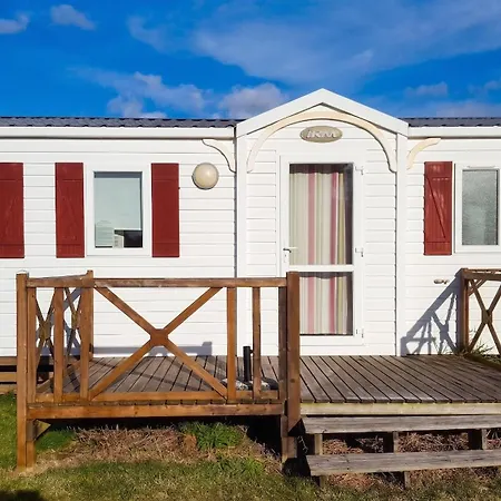 Casa vacanze Charming In With Shared Pool